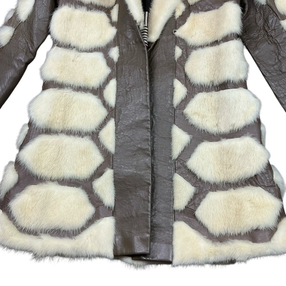 Vintage 1960s/70s leather and fur collared, lined trenchcoat XS/S USA made - Picture 5 of 10